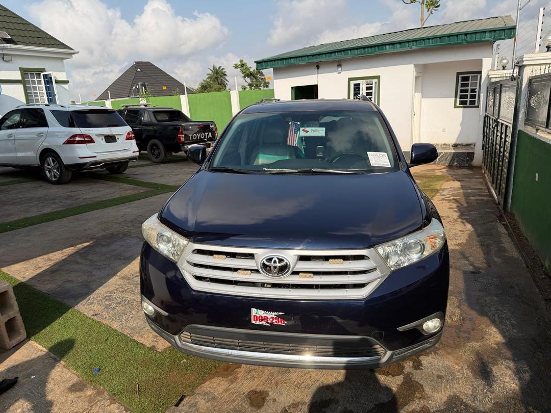 Highlander unregistered 2014 image 1